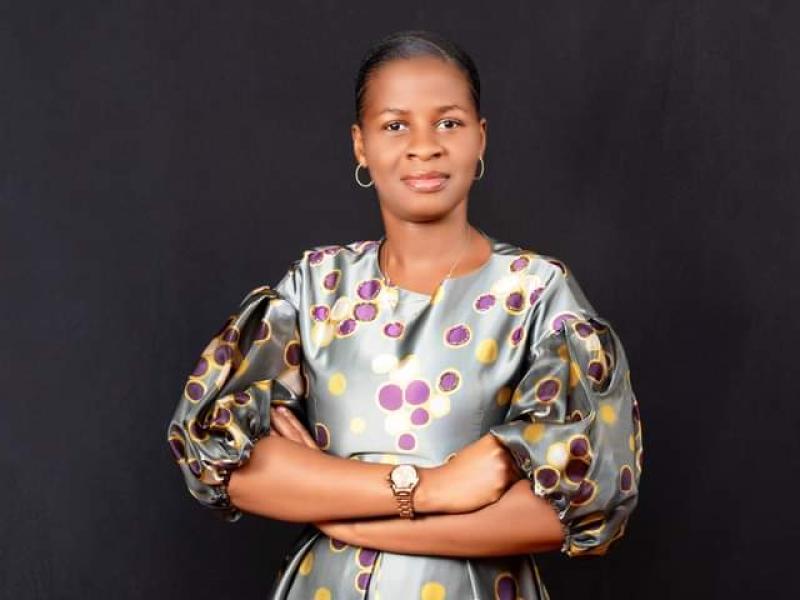 Dr Hermione Bolumbe